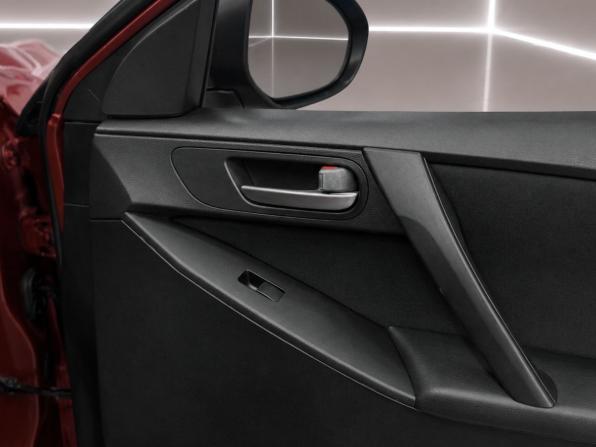 Mazda 3 II (BL) Рестайлинг с пробегом 2012 года, цена 999 000 рублей, 179000 км, седан, Автокод Объявления