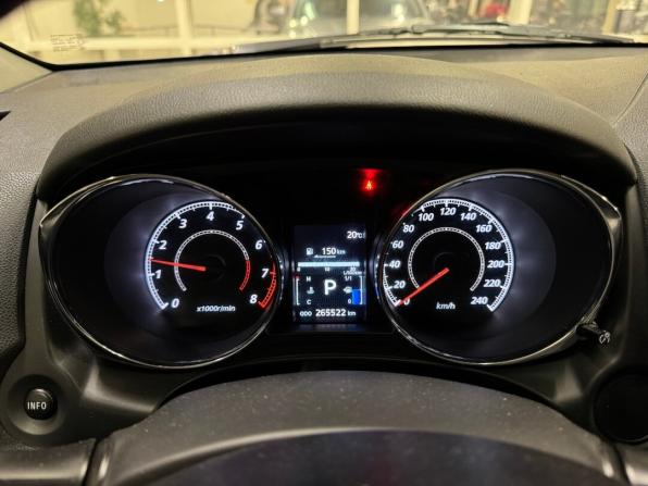 Mitsubishi ASX I с пробегом 2011 года, цена 900 000 рублей, 265521 км, внедорожник, Автокод Объявления