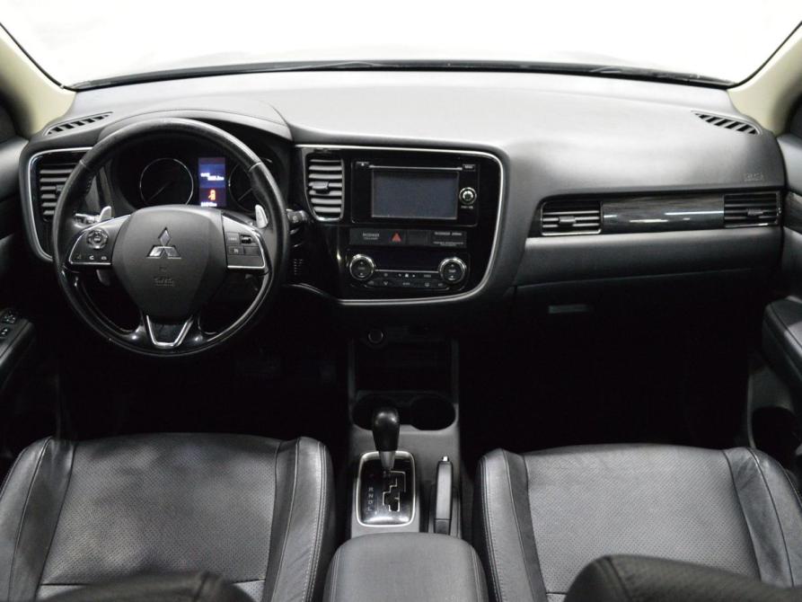 Mitsubishi Outlander III Рестайлинг 2 Санкт-Петербург  - изображение 14