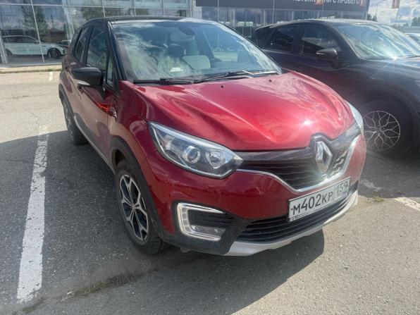 Renault Kaptur I с пробегом 2018 года, цена 1 299 000 рублей, 109969 км, внедорожник, Автокод Объявления