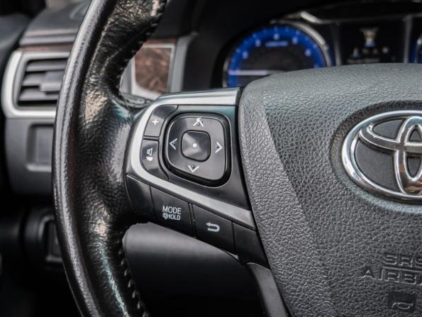 Toyota Camry VII (XV50) Рестайлинг с пробегом 2016 года, цена 1 798 000 рублей, 297846 км, седан, Автокод Объявления