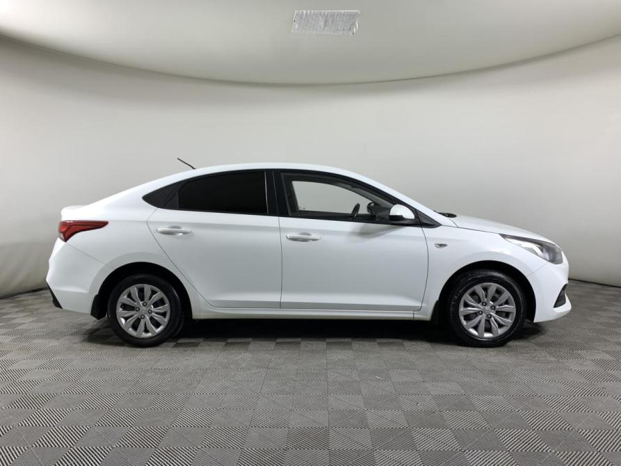 Hyundai Solaris II Москва  - изображение 4