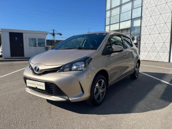Toyota Vitz III (XP130) Рестайлинг с пробегом 2016 года, цена 925 000 рублей, 111931 км, хэтчбек, Автокод Объявления