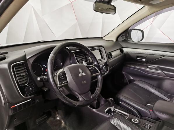 Mitsubishi Outlander III с пробегом 2013 года, цена 1 125 000 рублей, 290368 км, внедорожник, Автокод Объявления