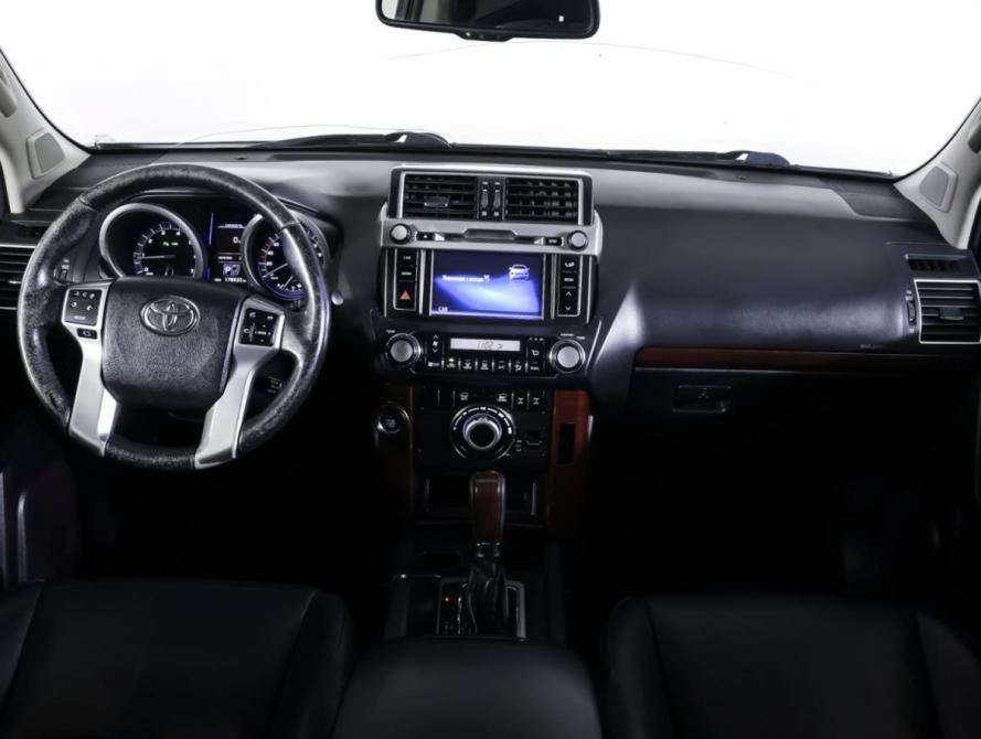 Toyota Land Cruiser Prado 150 Series Рестайлинг 1 Москва  - изображение 12