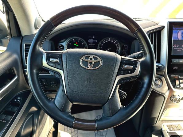 Toyota Land Cruiser 200 Series Рестайлинг 2 с пробегом 2020 года, цена 8 120 000 рублей, 155042 км, внедорожник, Автокод Объявления