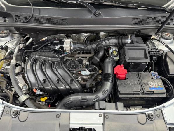 Renault Sandero II Рестайлинг с пробегом 2022 года, цена 1 590 000 рублей, 18632 км, хэтчбек, Автокод Объявления