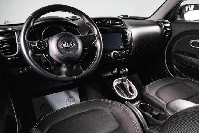 Kia Soul II Рестайлинг с пробегом 2018 года, цена 1 899 000 рублей, 65231 км, хэтчбек, Автокод Объявления