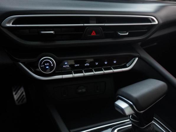 Changan Eado Plus с пробегом 2023 года, цена 1 479 999 рублей, 61551 км, седан, Автокод Объявления