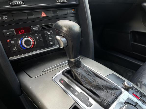Audi A6 III (C6) с пробегом 2006 года, цена 895 000 рублей, 284172 км, седан, Автокод Объявления