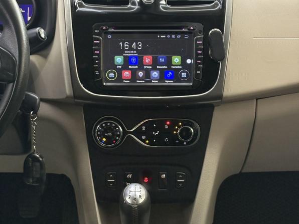 Renault Logan II с пробегом 2015 года, цена 899 000 рублей, 119339 км, седан, Автокод Объявления