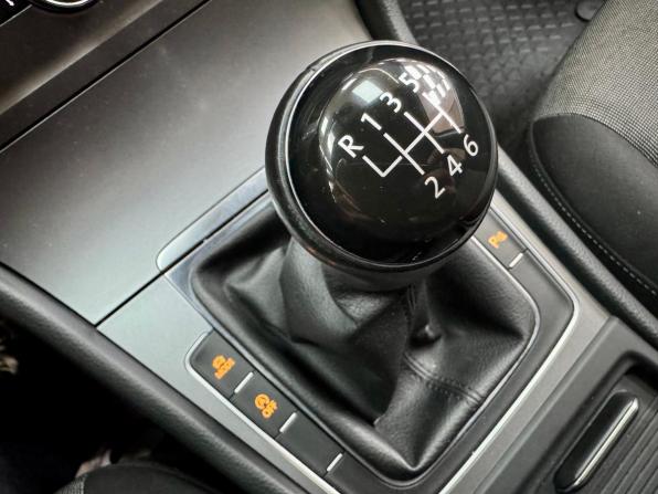 Volkswagen Golf VII с пробегом 2013 года, цена 1 390 000 рублей, 123000 км, хэтчбек, Автокод Объявления
