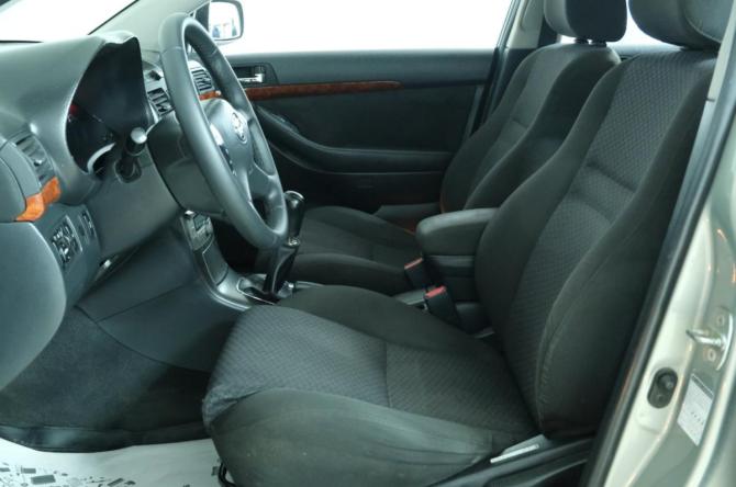 Toyota Avensis II с пробегом 2006 года, цена 699 000 рублей, 420000 км, седан, Автокод Объявления