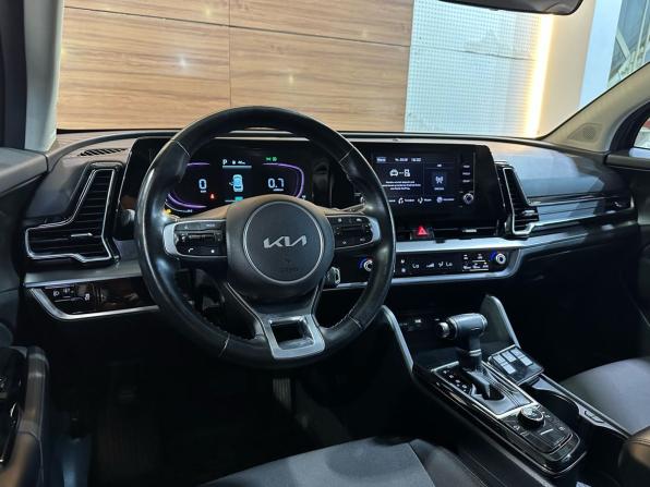 Kia Sportage V с пробегом 2022 года, цена 3 099 000 рублей, 44000 км, внедорожник, Автокод Объявления