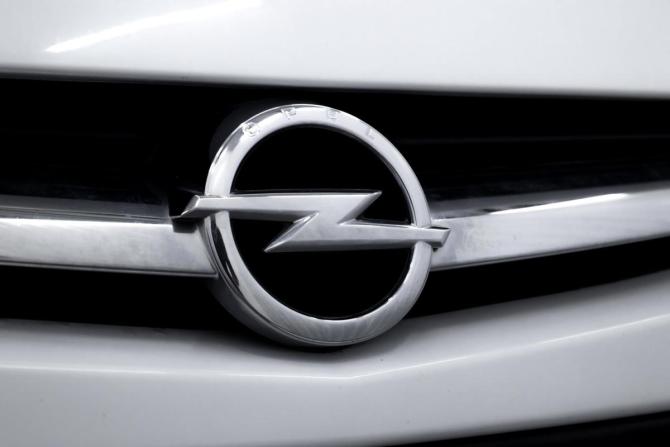 Opel Astra J Рестайлинг с пробегом 2014 года, цена 765 000 рублей, 174536 км, седан, Автокод Объявления