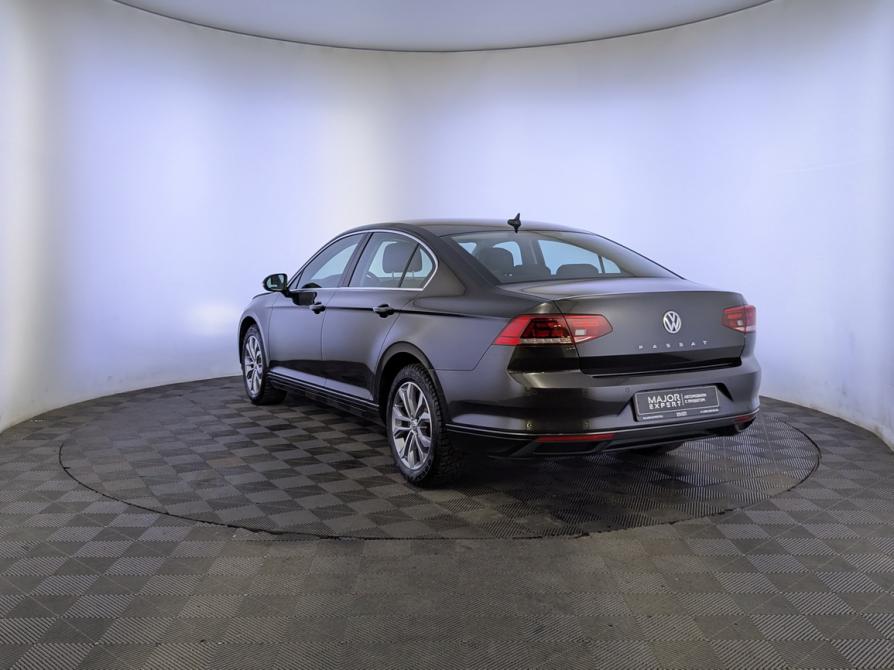 Volkswagen Passat B8 Рестайлинг Москва  - изображение 7