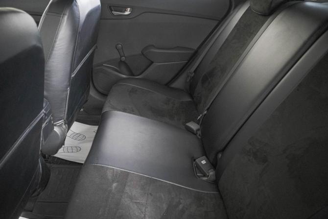 Hyundai Solaris II с пробегом 2017 года, цена 999 000 рублей, 218300 км, седан, Автокод Объявления