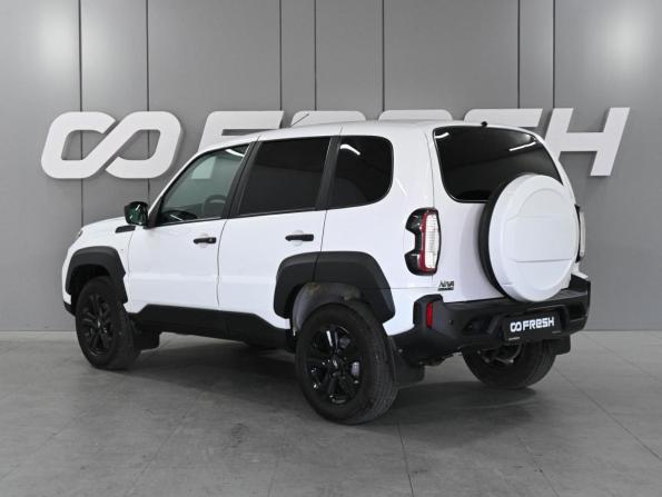 Lada (ВАЗ) Niva Travel I с пробегом 2024 года, цена 1 229 000 рублей, 21167 км, внедорожник, Автокод Объявления