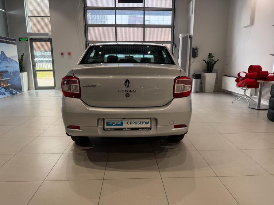 Renault Logan II Москва  - изображение 5