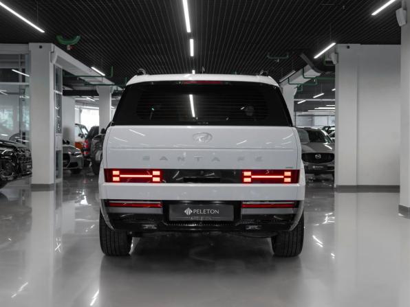 Hyundai Santa Fe V (MX5) с пробегом 2024 года, цена 5 400 000 рублей, 6830 км, внедорожник, Автокод Объявления