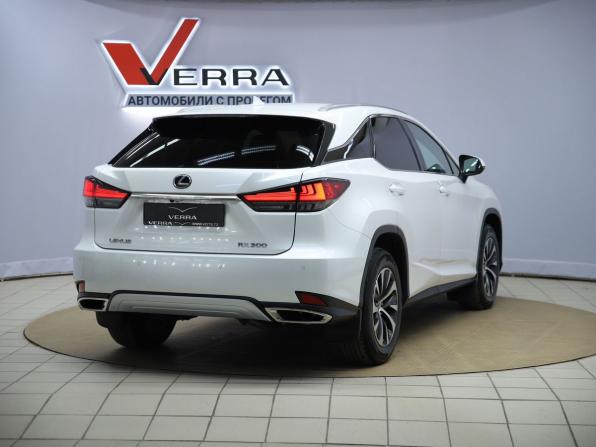 Lexus RX IV Рестайлинг с пробегом 2021 года, цена 4 890 000 рублей, 83600 км, внедорожник, Автокод Объявления