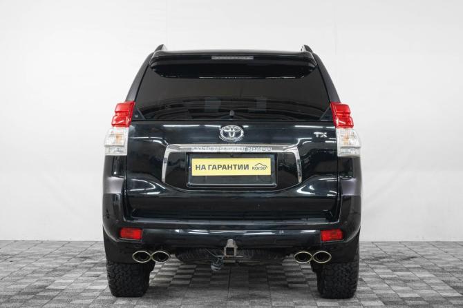 Toyota Land Cruiser Prado 150 Series с пробегом 2010 года, цена 3 179 000 рублей, 135000 км, внедорожник, Автокод Объявления