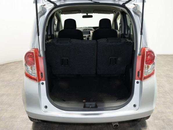 Toyota Ractis II с пробегом 2010 года, цена 870 000 рублей, 87873 км, хэтчбек, Автокод Объявления
