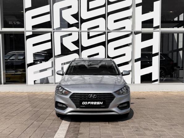 Hyundai Solaris II с пробегом 2019 года, цена 1 414 000 рублей, 113432 км, седан, Автокод Объявления