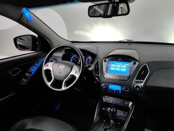 Hyundai ix35 I Рестайлинг с пробегом 2015 года, цена 1 328 000 рублей, 165312 км, внедорожник, Автокод Объявления