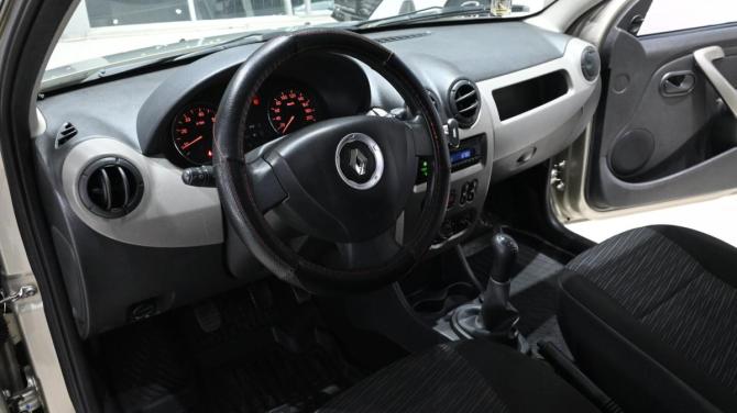 Renault Sandero I с пробегом 2014 года, цена 550 000 рублей, 85337 км, хэтчбек, Автокод Объявления