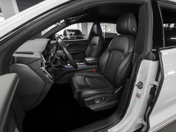 Audi Q8 I (4M) с пробегом 2018 года, цена 5 250 000 рублей, 187093 км, внедорожник, Автокод Объявления