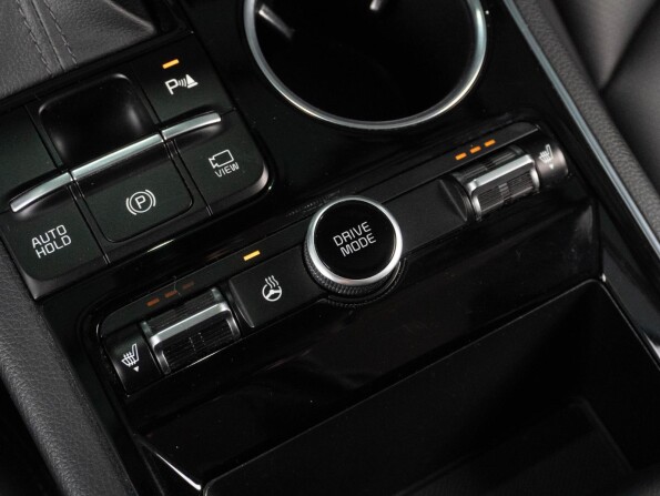 Kia K5 III с пробегом 2021 года, цена 2 659 000 рублей, 54061 км, седан, Автокод Объявления