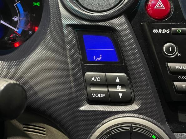 Honda Insight II с пробегом 2009 года, цена 688 000 рублей, 328098 км, хэтчбек, Автокод Объявления
