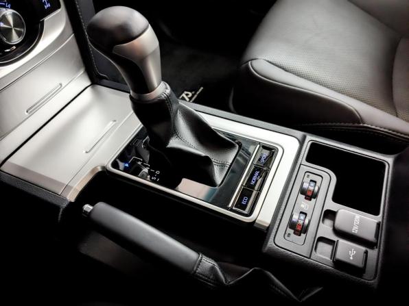 Toyota Land Cruiser Prado 150 Series Рестайлинг 3 с пробегом 2021 года, цена 6 770 000 рублей, 58000 км, внедорожник, Автокод Объявления