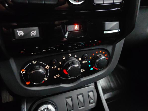 Renault Duster I Рестайлинг с пробегом 2015 года, цена 1 124 000 рублей, 95181 км, внедорожник, Автокод Объявления