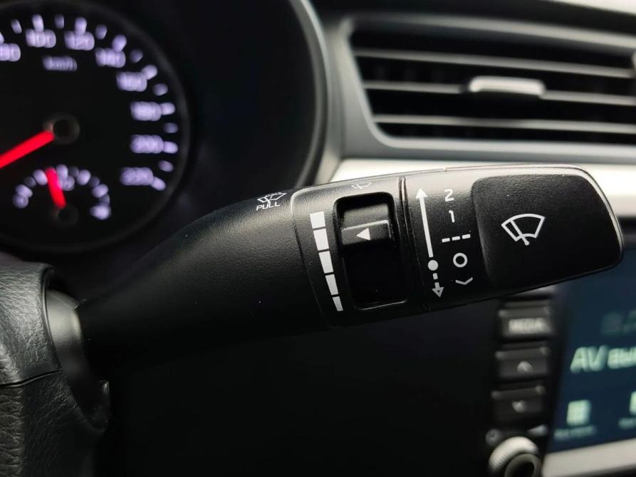 Kia Rio IV Санкт-Петербург  - изображение 18