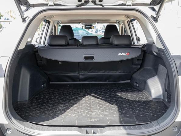 Toyota RAV4 V (XA50) с пробегом 2021 года, цена 3 370 000 рублей, 59325 км, внедорожник, Автокод Объявления