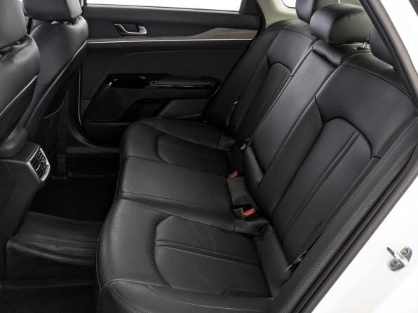 Kia K5 III с пробегом 2021 года, цена 2 655 000 рублей, 47871 км, седан, Автокод Объявления