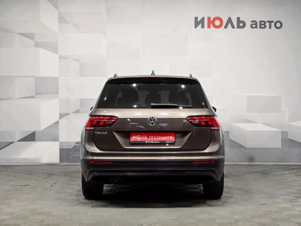 Volkswagen Tiguan II с пробегом 2019 года, цена 2 500 000 рублей, 112950 км, внедорожник, Автокод Объявления
