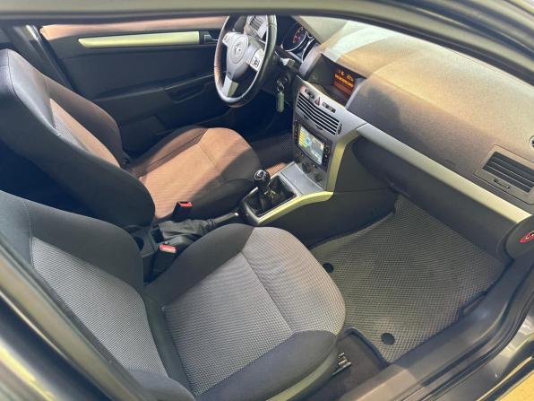 Opel Astra H Рестайлинг с пробегом 2010 года, цена 470 000 рублей, 266011 км, седан, Автокод Объявления