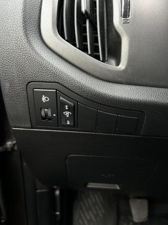 Kia Sportage III с пробегом 2012 года, цена 1 250 000 рублей, 212000 км, внедорожник, Автокод Объявления