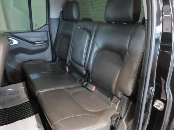 Nissan Navara (Frontier) III (D40) Рестайлинг с пробегом 2012 года, цена 1 580 500 рублей, 200403 км, offers.body_type.unknown, Автокод Объявления
