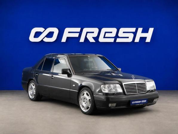 Mercedes-Benz E-Класс I (W124) с пробегом 1993 года, цена 5 049 077 рублей, 30276 км, седан, Автокод Объявления