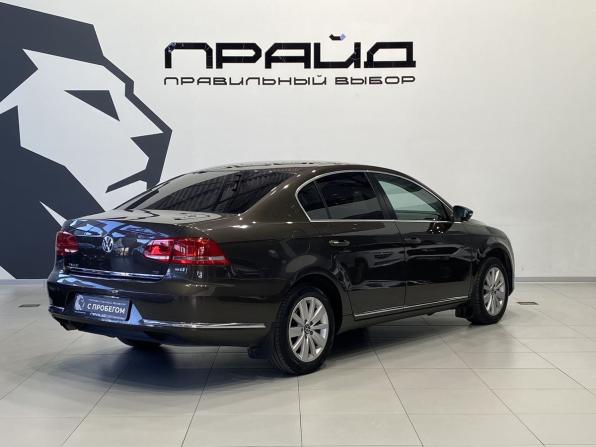 Volkswagen Passat B7 с пробегом 2011 года, цена 1 169 900 рублей, 230000 км, седан, Автокод Объявления