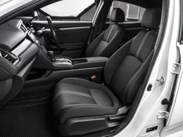 Honda Civic X с пробегом 2018 года, цена 2 089 000 рублей, 106156 км, хэтчбек, Автокод Объявления