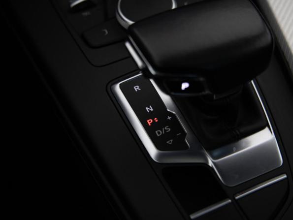 Audi A5 II (F5) с пробегом 2018 года, цена 2 722 500 рублей, 98569 км, лифтбек, Автокод Объявления