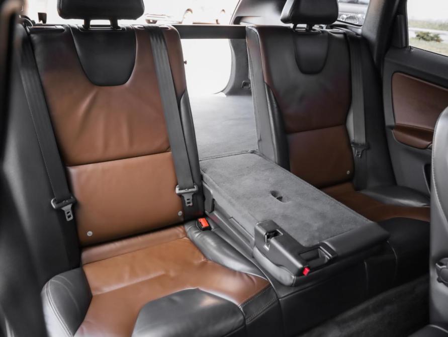 Volvo XC60 I Рестайлинг Санкт-Петербург  - изображение 28