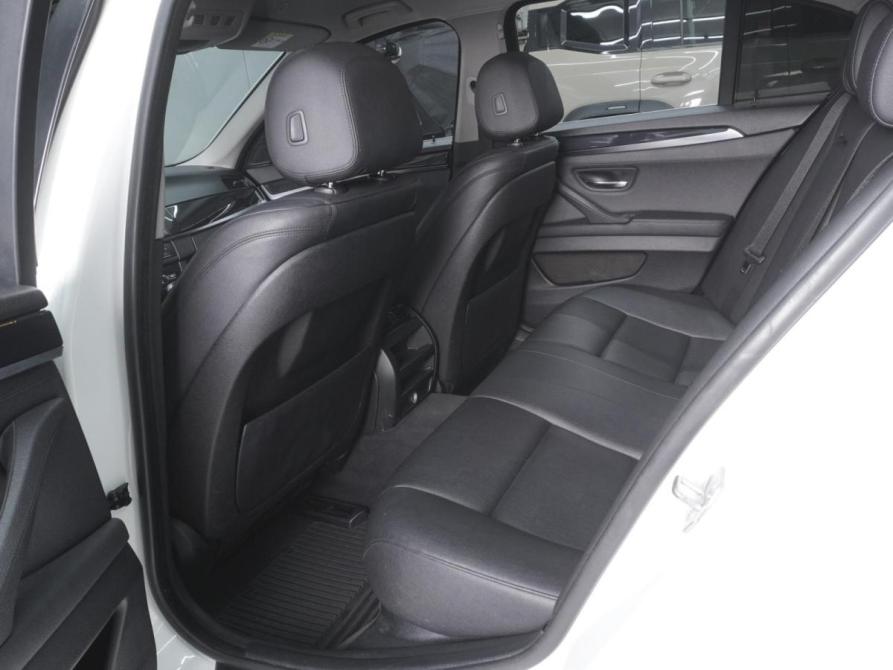 BMW 5 серии VI (F10/F11/F07) Рестайлинг Ростов-на-Дону  - изображение 11
