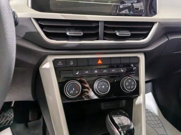 Volkswagen T-Roc I (China Market) Рестайлинг с пробегом 2026 года, цена 2 600 000 рублей, 10 км, внедорожник, Автокод Объявления