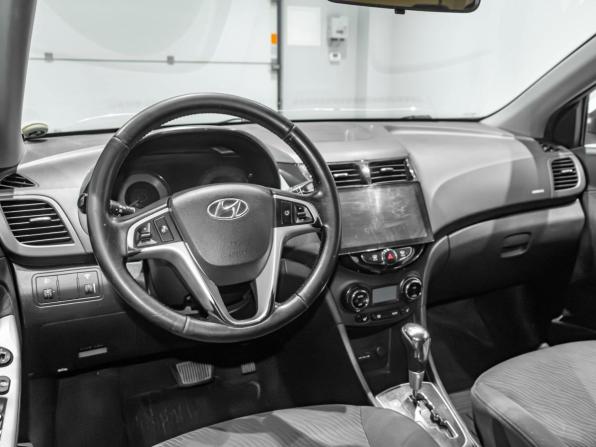 Hyundai Solaris I с пробегом 2011 года, цена 745 000 рублей, 155846 км, седан, Автокод Объявления